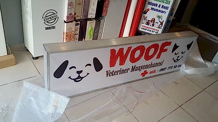 Işıklı viniltabela